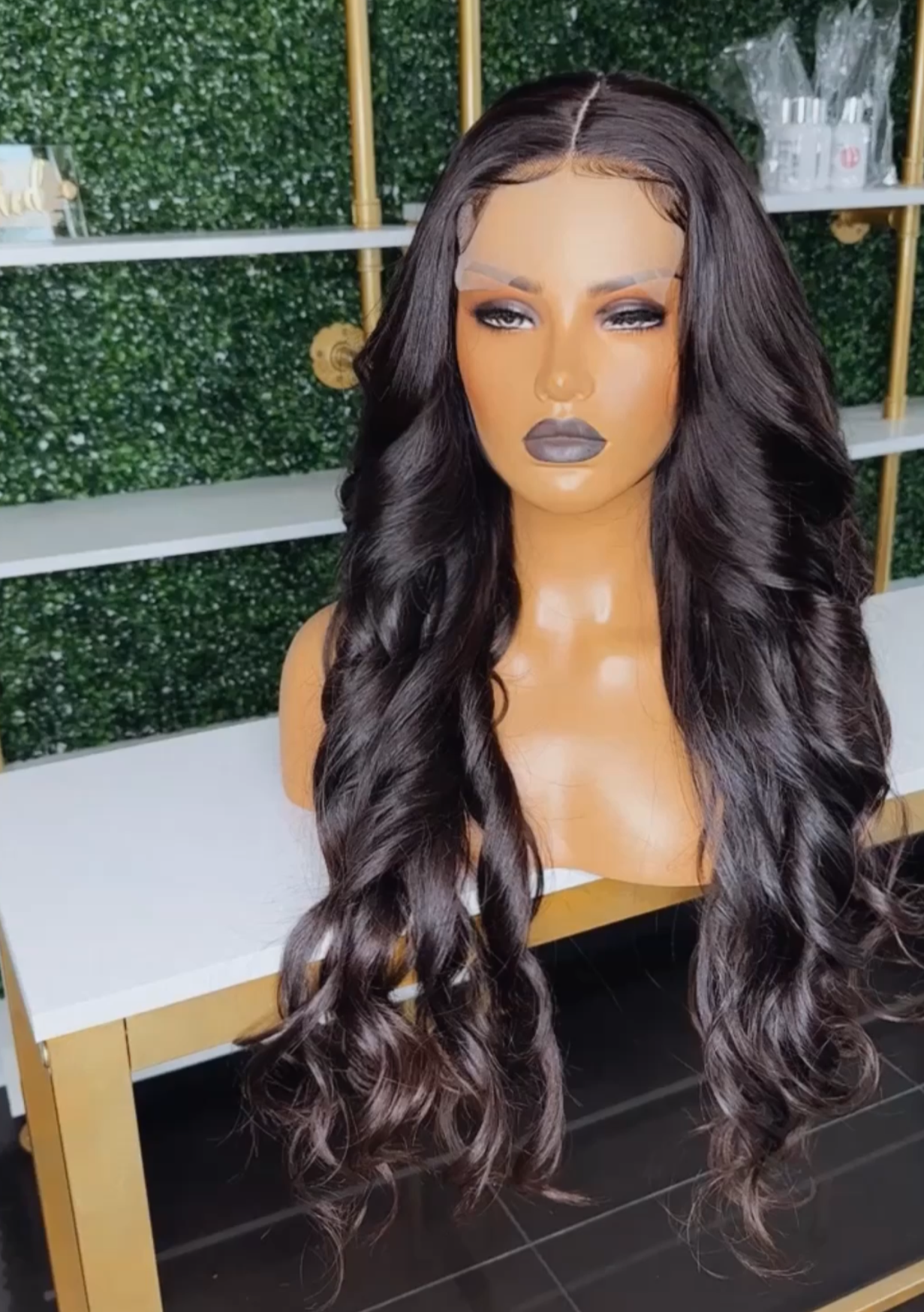 Mila - Bodywave Closure Wig