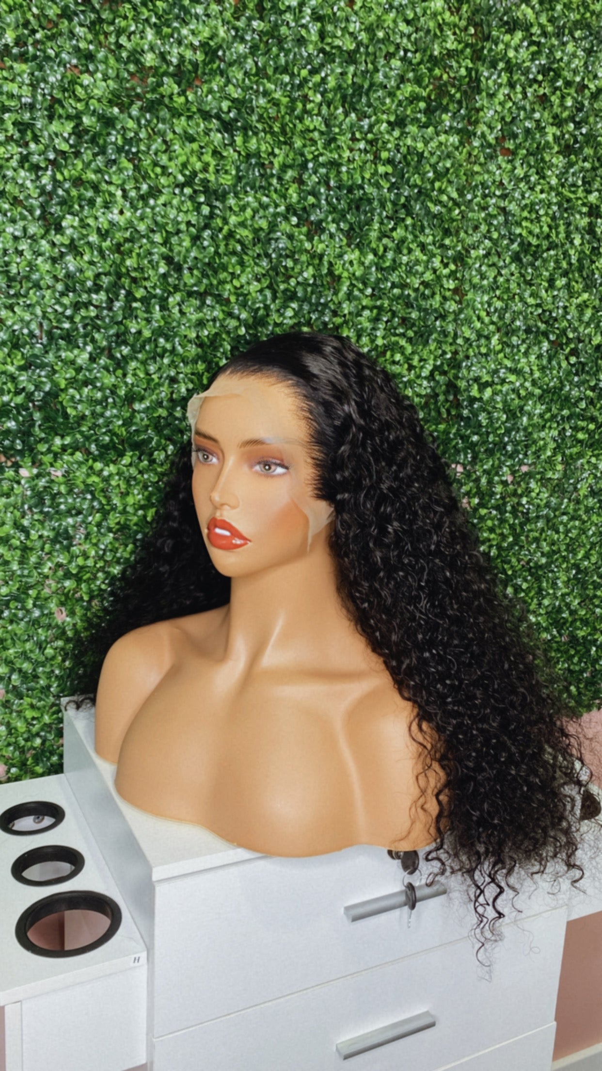 ZaiRa- Curly Wig