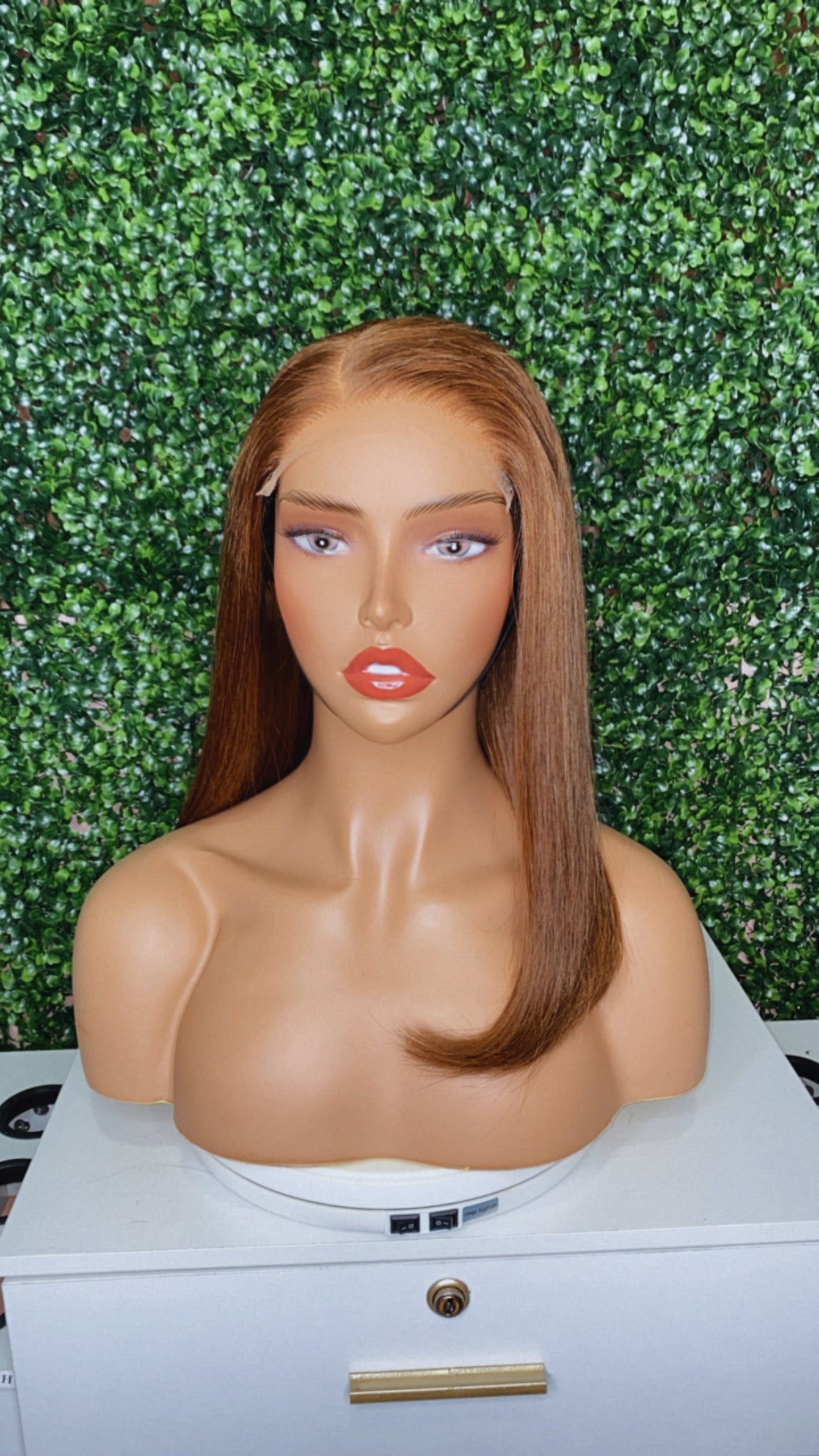 Nene - Straight Closure Wig