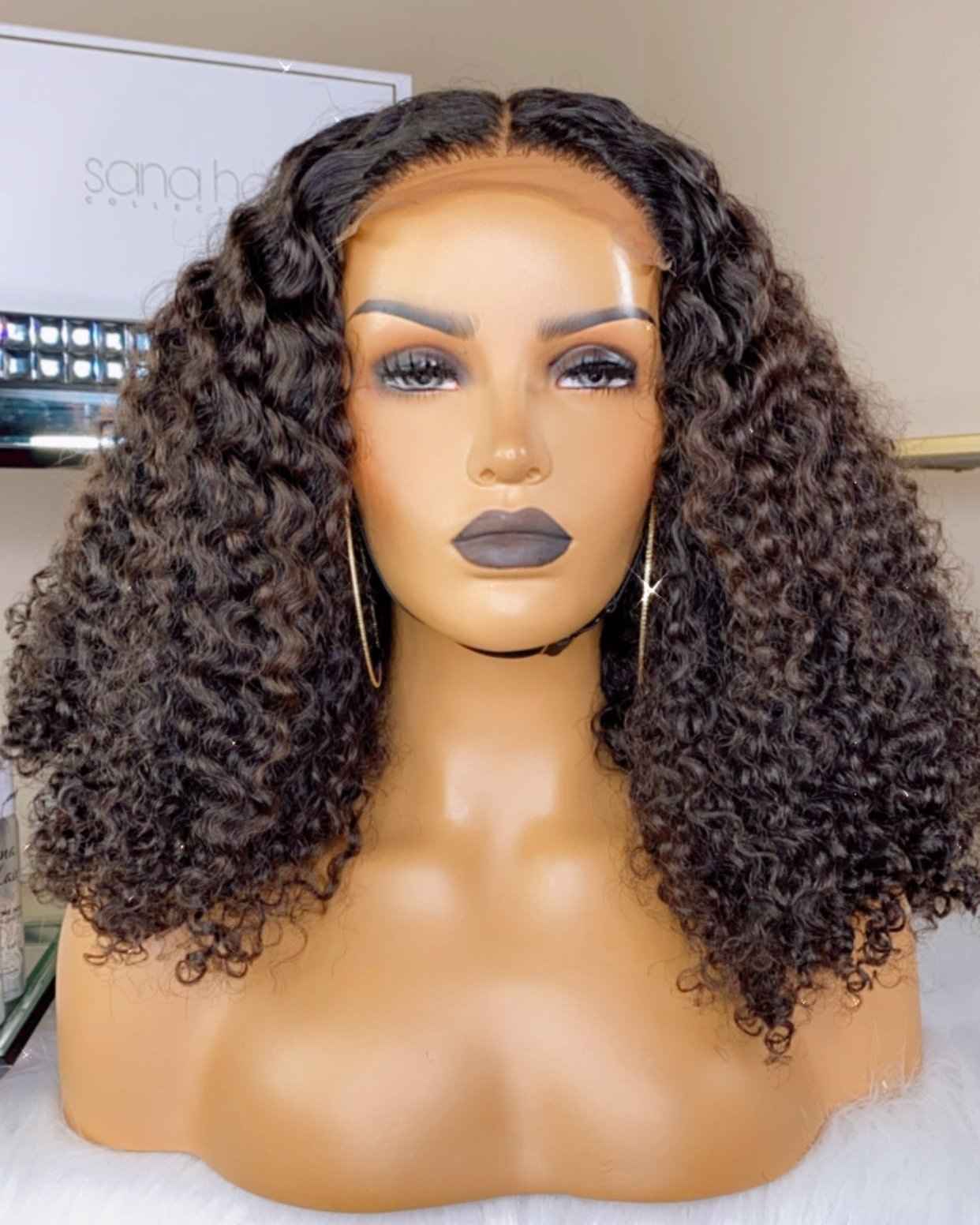 Whitney - beautywallstreet