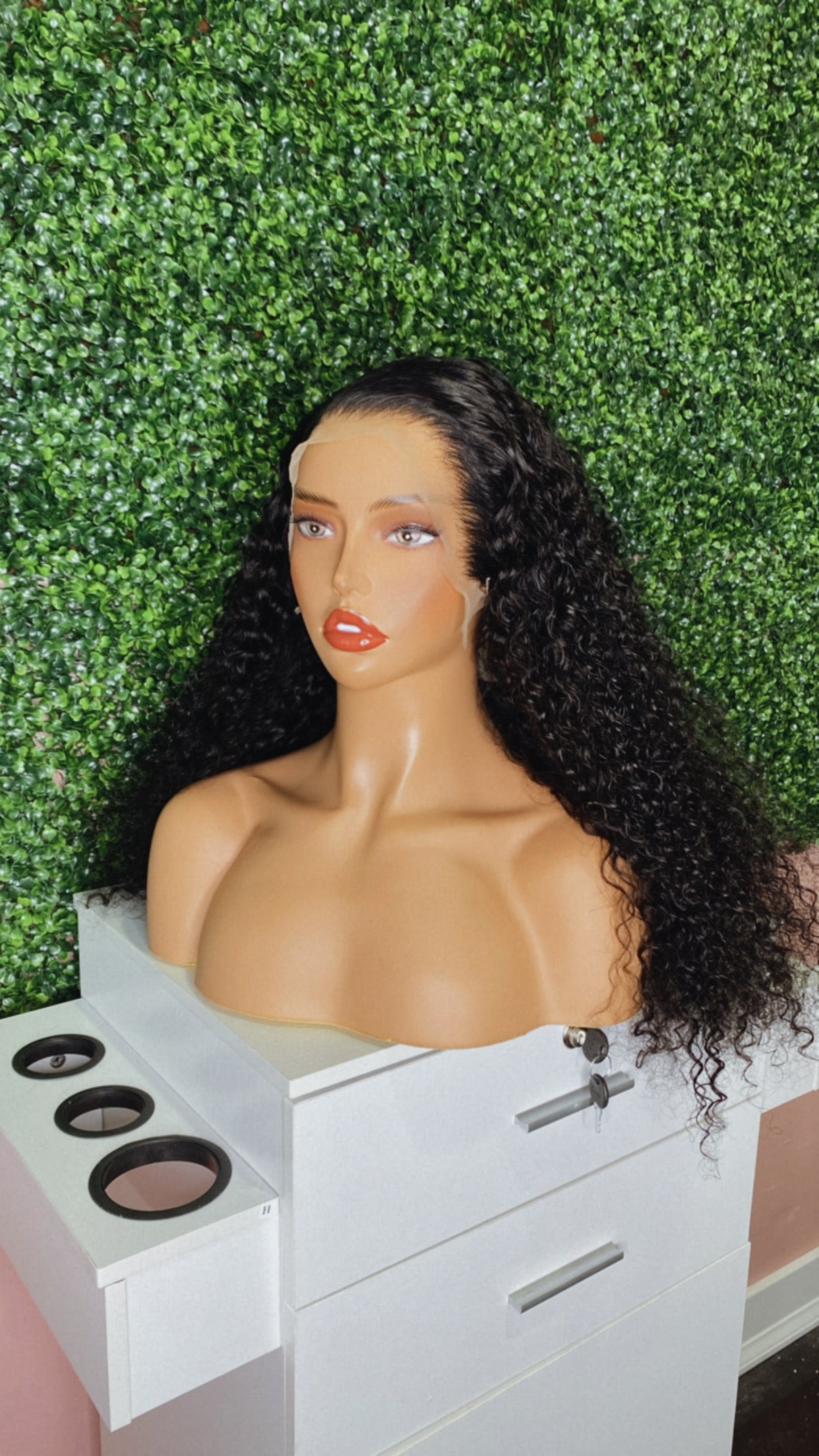 ZaiRa- Curly Wig