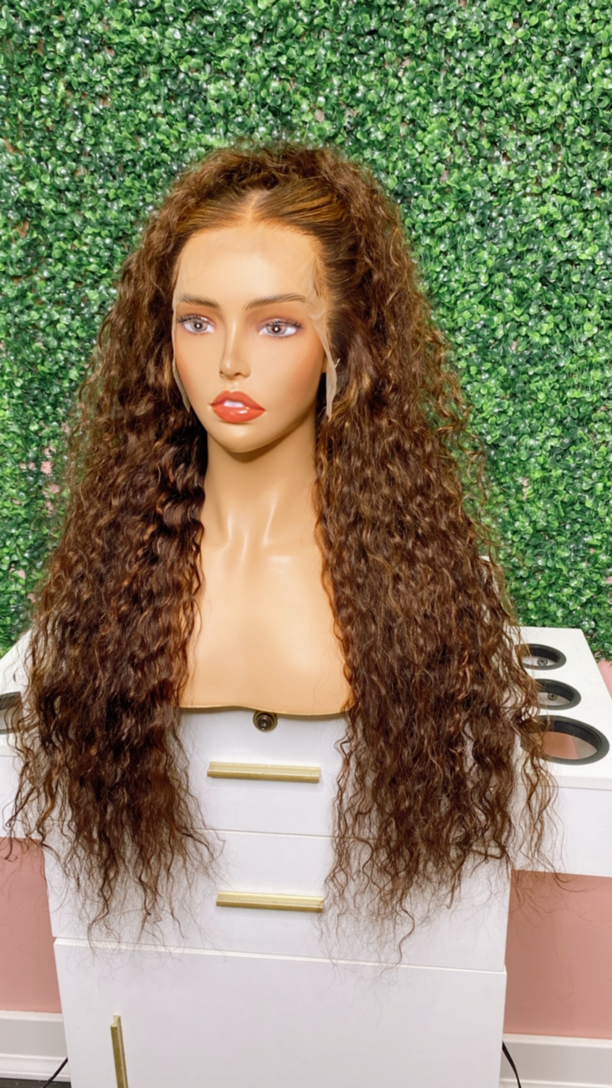 Livvy - Curly Frontal Wig