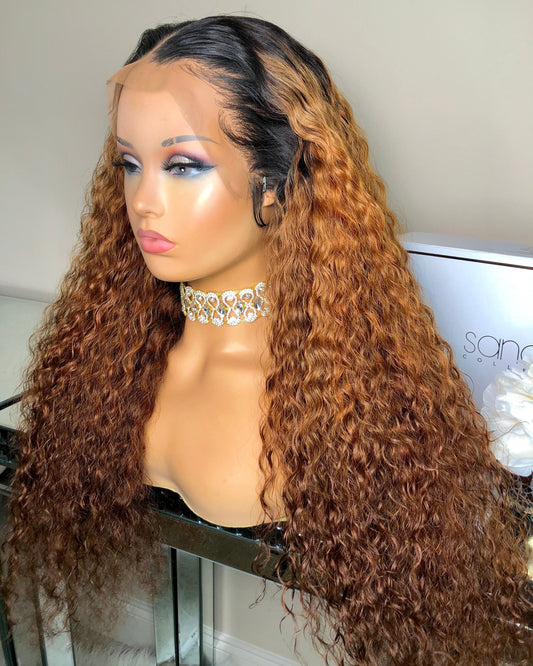 Adeline - curly wig